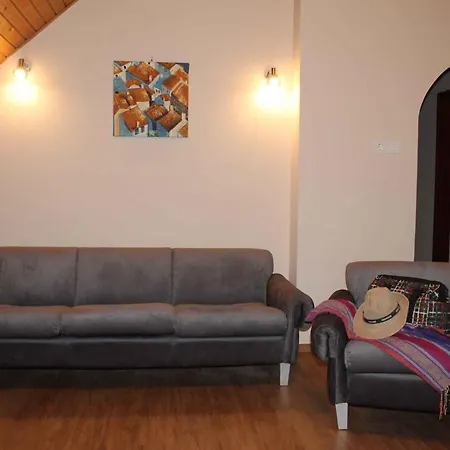 In 36546 Apartment